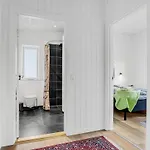 3 Bedroom Awesome In * Обенро