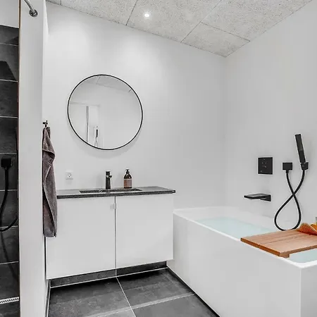 Feriehus 3 Bedroom Awesome In *