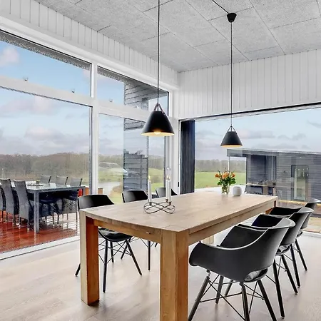 3 Bedroom Awesome In Feriehus *