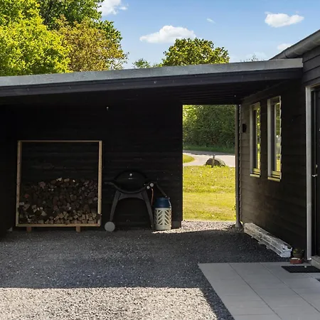 3 Bedroom Awesome In