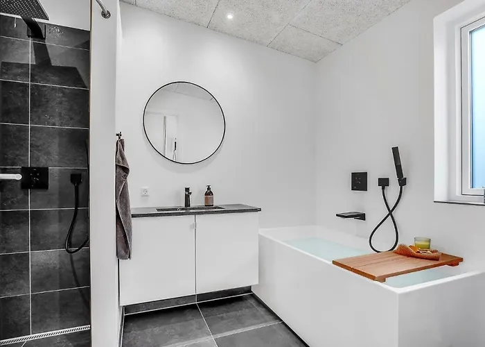 Σπίτι διακοπών 3 Bedroom Awesome In *