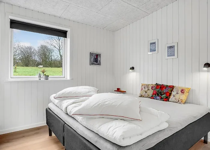 3 Bedroom Awesome In * Aabenraa